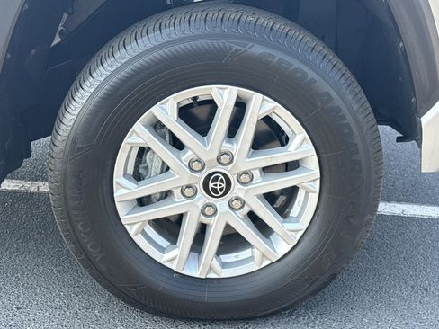 Used 2024 Toyota Tundra SR5 AWD/4WD image 13