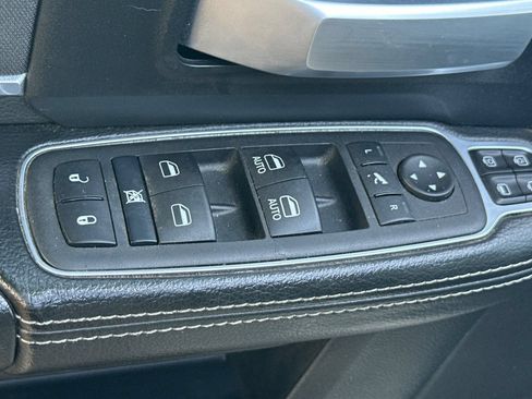 Used 2024 RAM 3500 Big Horn AWD/4WD image 11