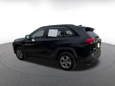 Used 2025 Toyota RAV4 LE image 10