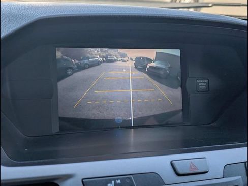 Used 2013 Honda Odyssey Touring image 12