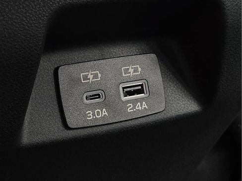 Certified 2026 Subaru Crosstrek 2.5i Sport AWD/4WD image 11