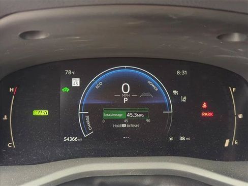 Used 2025 Toyota Camry SE w/ Convenience Package FWD image 16
