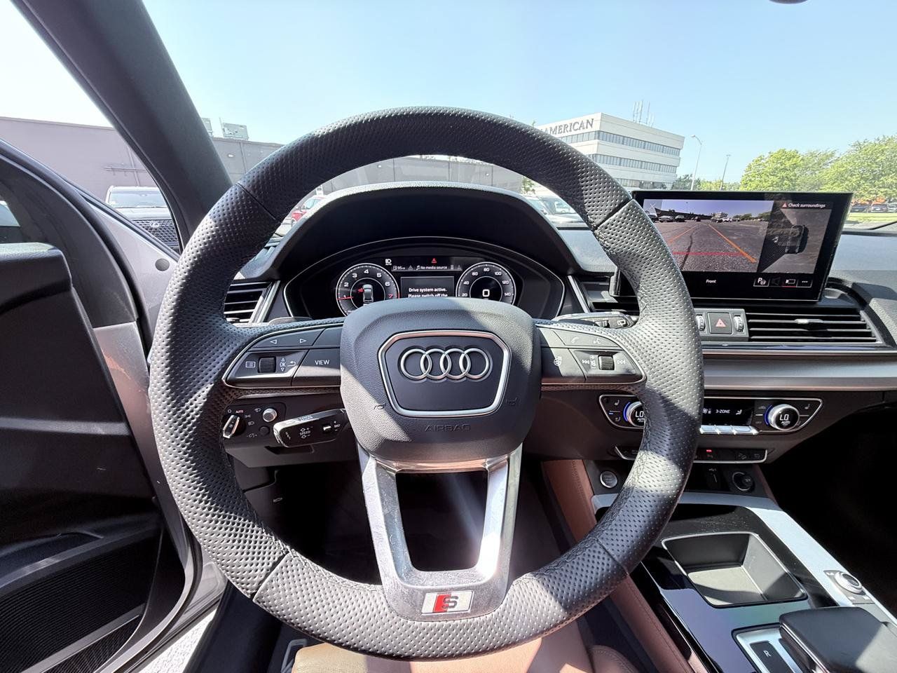 Used 2025 Audi Q5 Prestige w/ Prestige Package AWD/4WD image 14