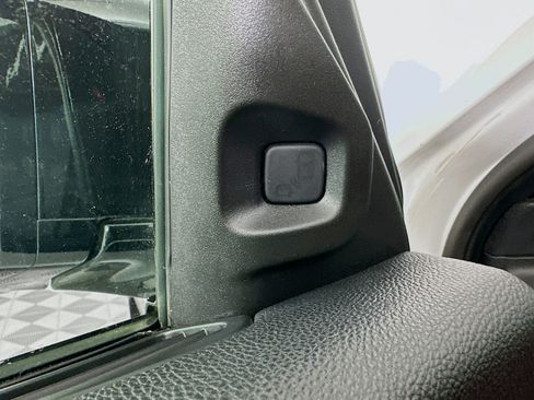 Used 2023 Acura MDX A-Spec image 16