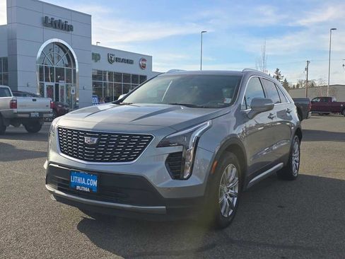 Used 2023 Cadillac XT4 Premium Luxury image 1