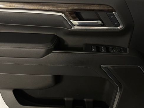 Used 2024 GMC Sierra 2500 SLE image 24