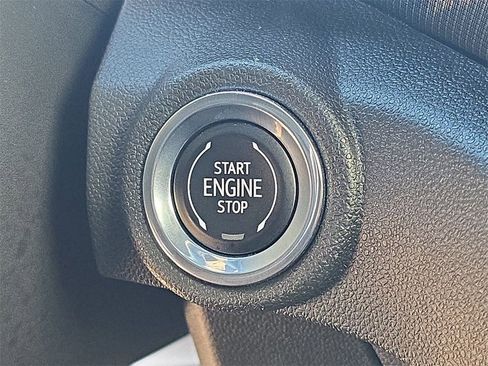 Certified 2023 Chevrolet TrailBlazer ACTIV w/ Convenience Package image 17