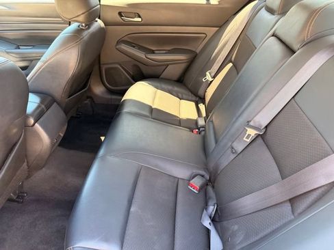 Used 2021 Nissan Altima 2.5 SR FWD image 7