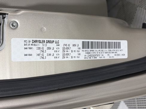 Used 2013 Dodge Grand Caravan Crew w/ Driver Convenience Group image 9