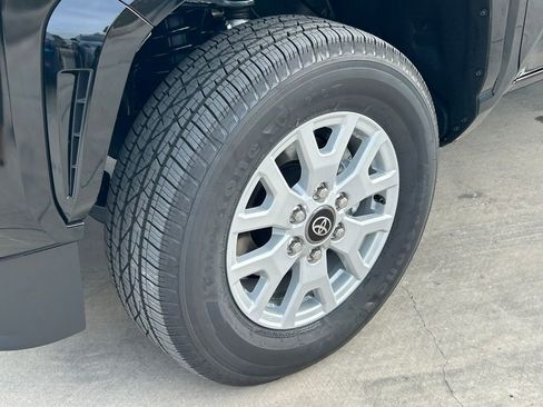 New 2026 Toyota Tacoma SR5 AWD/4WD image 9