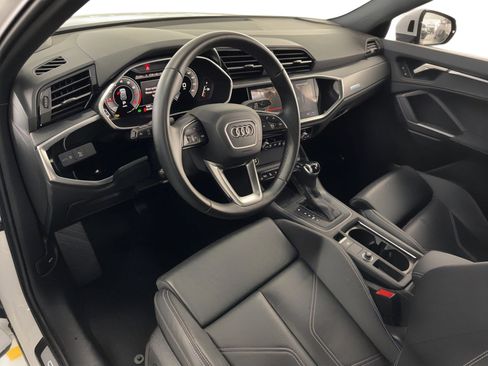 Certified 2024 Audi Q3 2.0T Premium Plus w/ Premium Plus Package image 4