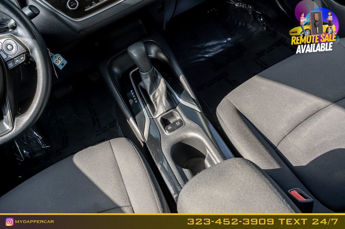 Used 2022 Toyota Corolla LE FWD image 19