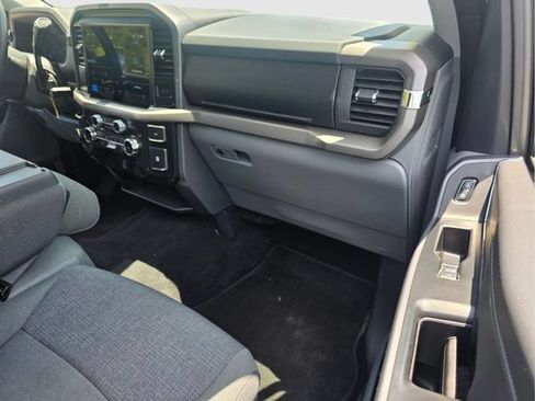 Used 2025 Ford F150 XLT w/ Equipment Group 301A Standard AWD/4WD image 19