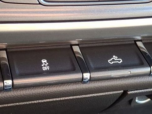 Used 2019 Chevrolet Silverado 1500 LT image 22