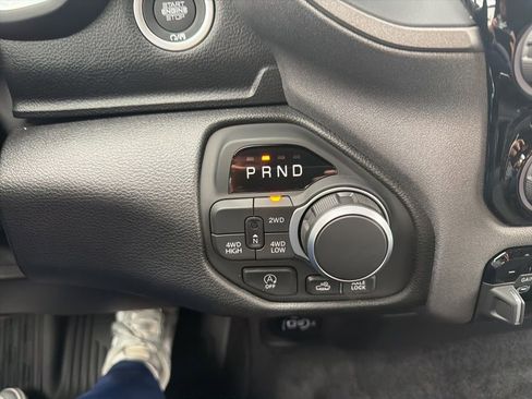 New 2026 RAM 1500 Classic Warlock AWD/4WD image 33