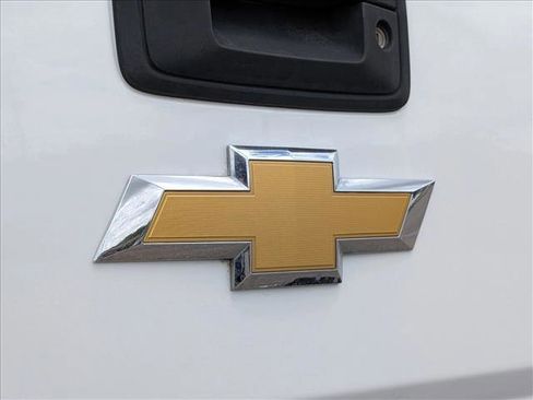 Used 2015 Chevrolet Silverado 2500 W/T RWD image 17
