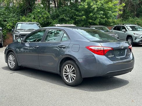 Used 2015 Toyota Corolla LE FWD image 3