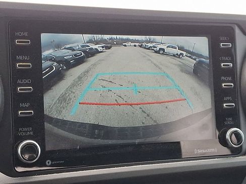 Used 2022 Toyota Tacoma TRD Off-Road w/ Technology Package image 17