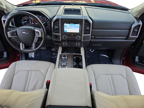 Used 2019 Ford Expedition Platinum image 9
