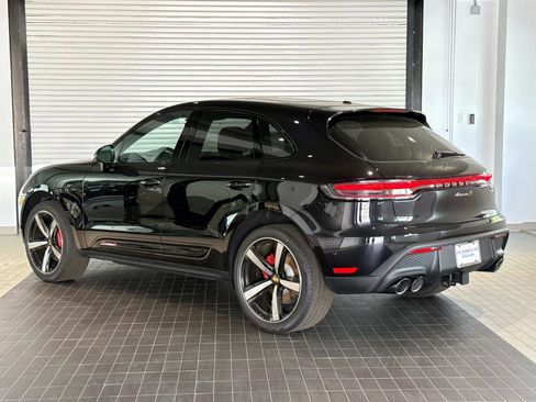 New 2026 Porsche Macan S image 3