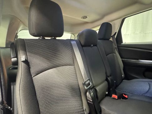 Used 2017 Dodge Journey Crossroad image 26
