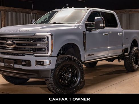 Used 2024 Ford F250 Limited image 5