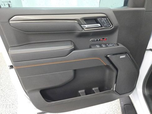 Used 2025 GMC Sierra 1500 AT4 w/ AT4 Premium Package image 21