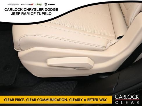 New 2025 Jeep Grand Cherokee L Limited w/ Luxury Tech Group II image 33