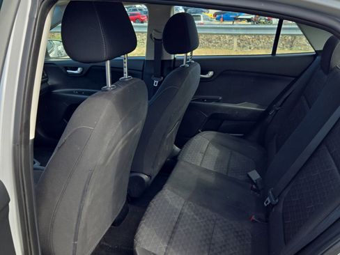 Used 2020 Kia Rio LX image 13