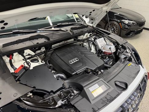 Used 2021 Audi Q5 Prestige w/ Prestige Package AWD/4WD image 58