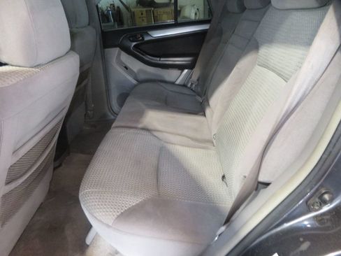 Used 2004 Toyota 4Runner 4WD image 24