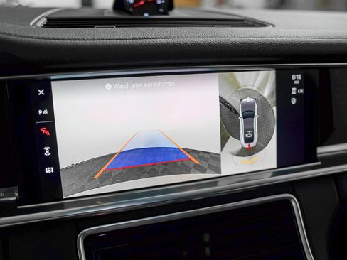Certified 2023 Porsche Panamera 4 Platinum Edition w/ Assistance Package AWD/4WD image 25