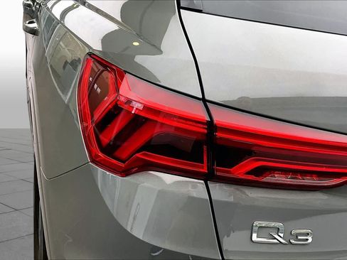 Certified 2024 Audi Q3 2.0T Premium AWD/4WD image 28