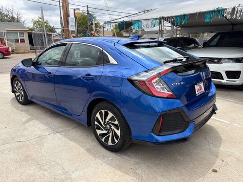 Used 2019 Honda Civic LX image 3