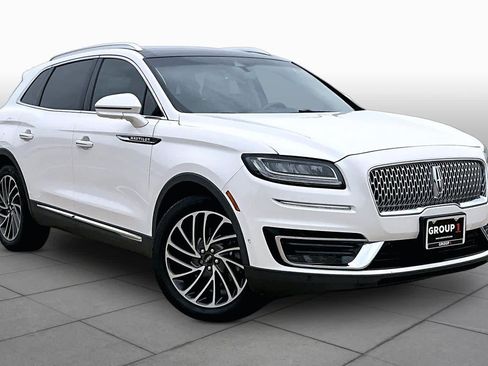 Used 2019 Lincoln Nautilus Reserve FWD image 3