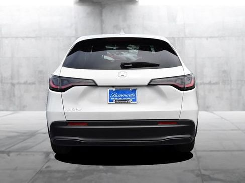New 2027 Honda HR-V LX image 6