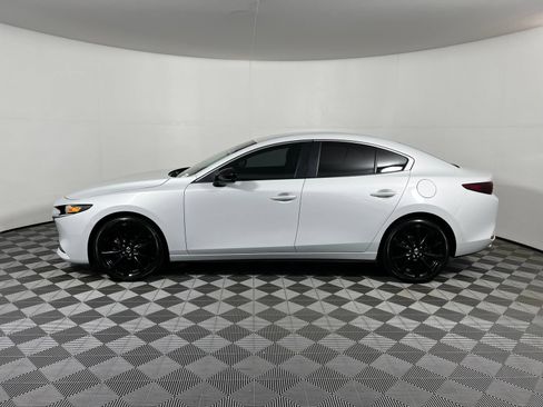 Used 2025 MAZDA MAZDA3 s FWD image 8