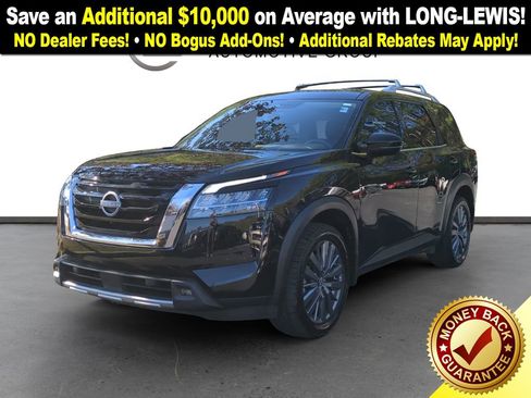 Used 2024 Nissan Pathfinder SL w/ SL Premium Package image 1