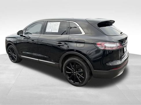 Used 2023 Lincoln Nautilus Reserve w/ Monochromatic Package image 4