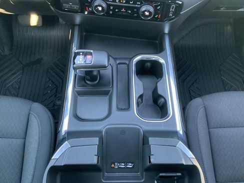 Used 2022 Chevrolet Silverado 1500 LT Trail Boss w/ LPO, Dark Essentials Package image 47