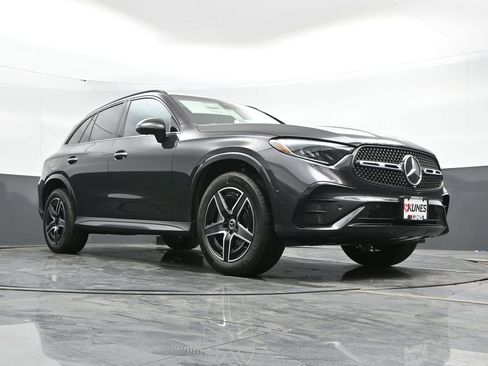 New 2025 Mercedes-Benz GLC 300 GLC 300 image 42