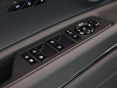 New 2026 Genesis GV80 3.5T e-SC image 17