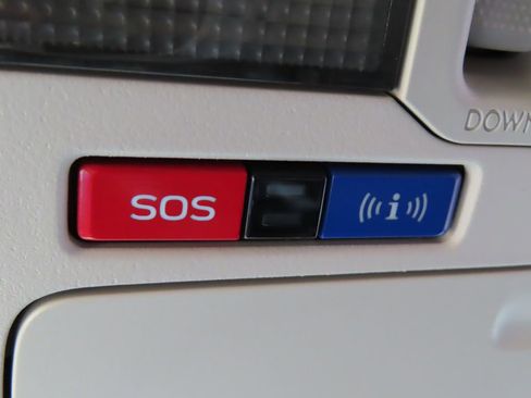 Used 2019 Subaru Outback 3.6R Limited w/ Popular Package #2 image 12