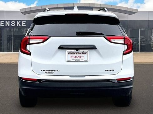 Certified 2023 GMC Terrain SLT w/ Elevation Edition AWD/4WD image 4