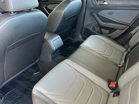 Used 2025 Volkswagen Jetta GLI Autobahn FWD image 11