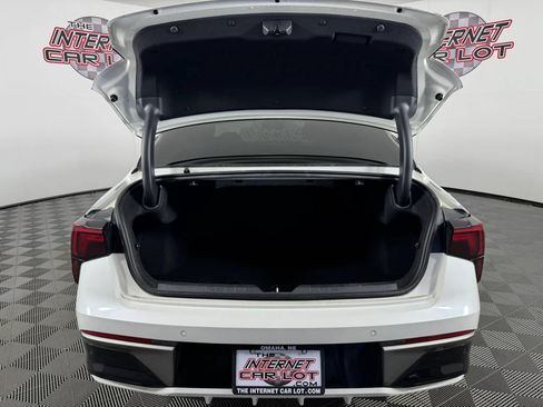 Used 2025 Kia K5 LXS FWD image 26