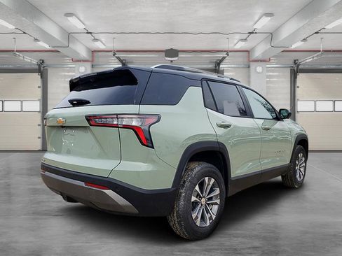 New 2026 Chevrolet Equinox LT w/ Safety and Technology Package image 7