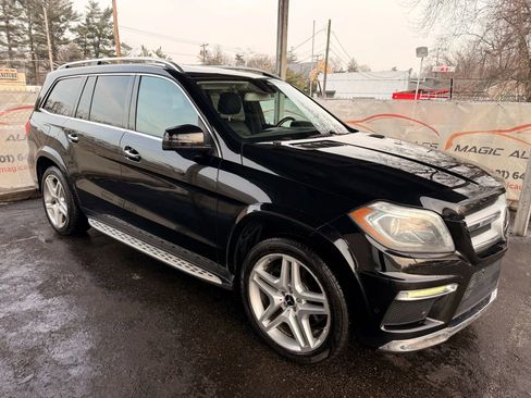 Used 2014 Mercedes-Benz GL 550 4MATIC image 7