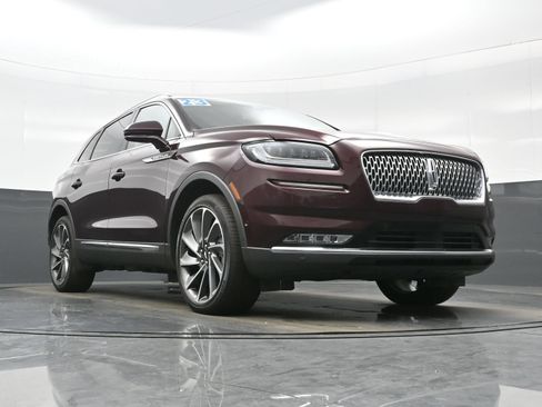 Used 2023 Lincoln Nautilus Reserve w/ Equipment Group 202A AWD/4WD image 35