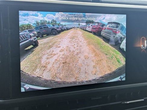 New 2026 Jeep Wrangler Unlimited Rubicon AWD/4WD image 19